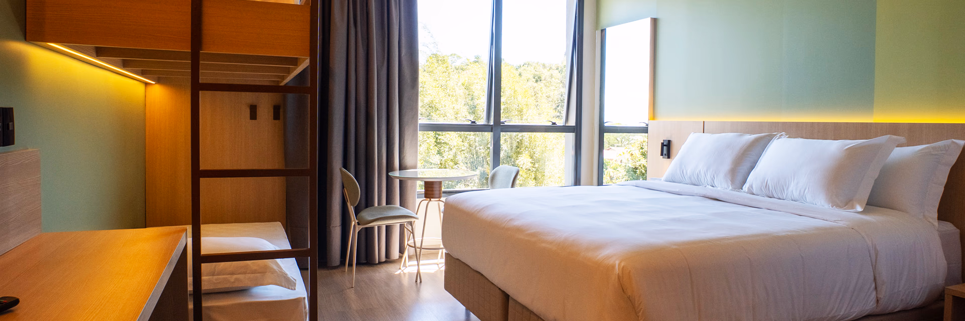 Encontre a suíte perfeita para sua viagem em Penha